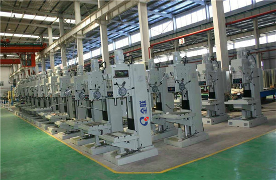 新聞中心(xīn)|西安郴州日冠陶瓷制造集团