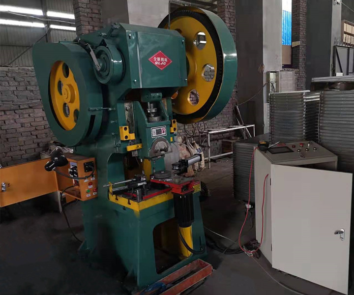 新聞中(zhong)心|西安郴州日冠陶瓷制造集团