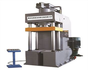 液壓機生産廠(chǎng)家設備清洗過(guò)程解析