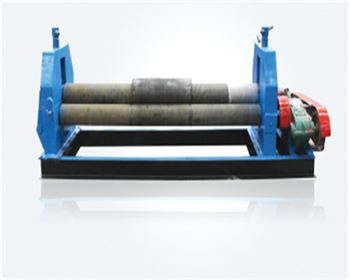 機械半自動(dòng)三輥卷闆機
