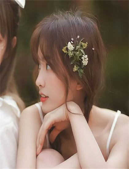 《地面之下》美学价值分析：艺术美感与审美特征探讨